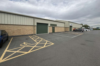 Warehouse for sale in Saxilby with Ingleby