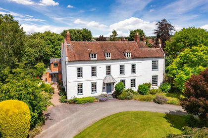 1.8 acres of House with Land for sale in Worcester