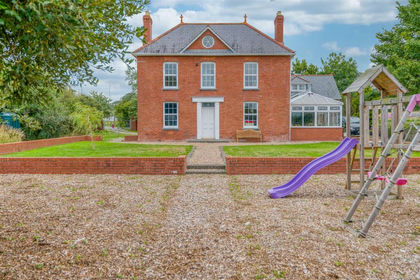 9.2 acres of House with Land for sale in Cardigan
