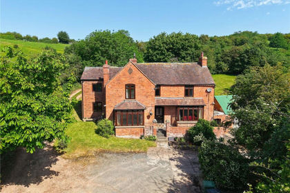 2 acres of Farmhouse for sale in Stoke Lacy