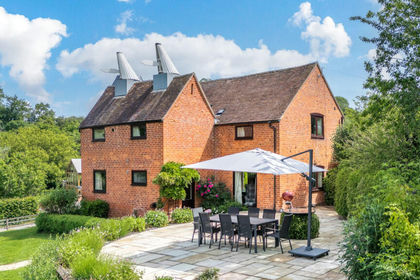 3 acres of House with Land for sale in Eastham