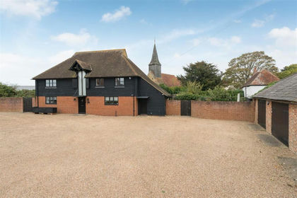 Land for sale in Hoath