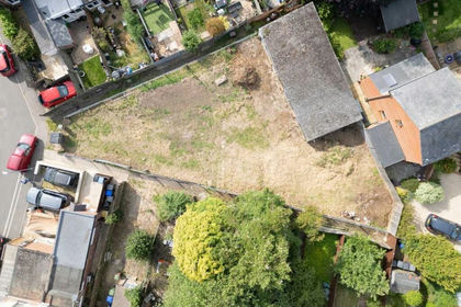 Building Plot for sale in Woodford cum Membris