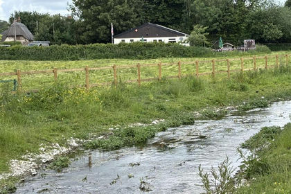 4.2 acres of Equestrian property for sale in Hurstbourne Tarrant