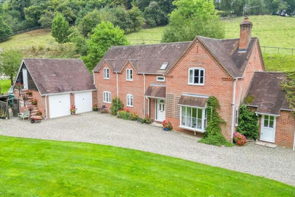 2 acres of House with Land for sale in Orleton