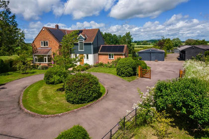 4.5 acres of House with Land for sale in Hanley Castle