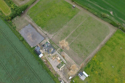 4 acres of Equestrian property for sale in Melbourne