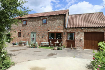 Barn Conversion for sale in Foggathorpe
