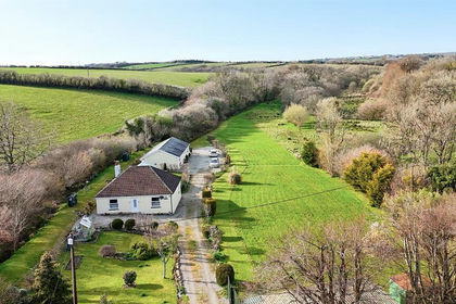 2.7 acres of House with Land for sale in Pyworthy
