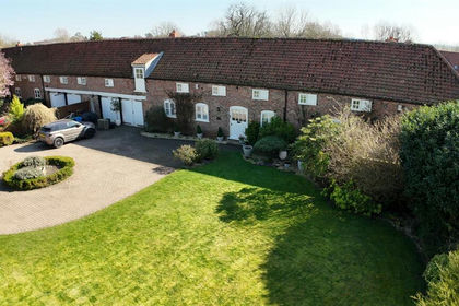 Land for sale in Thorngumbald