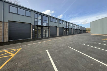 Warehouse for sale in South Hykeham