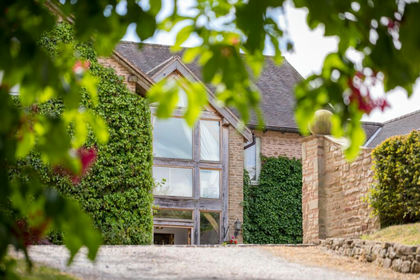 9 acres of House with Land for sale in Bishop's Frome