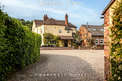 5 acres of Farmhouse for sale in Stourport-on-Severn