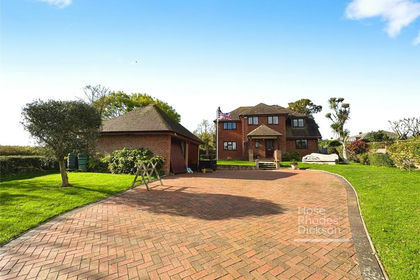 1 acre of Land for sale in Nettlestone and Seaview