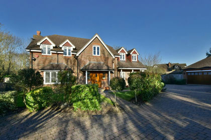 1 acre of Land for sale in Iver