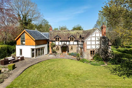 1.9 acres of Cottage for sale in Clungunford