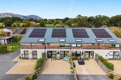 Barn Conversion for sale in Hanley Castle