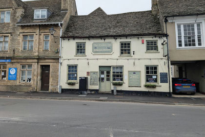 Pub for sale in Lechlade