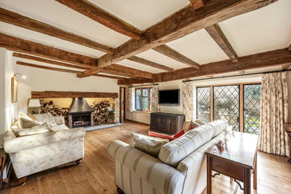 1 acre of House with Land for sale in Rotherfield