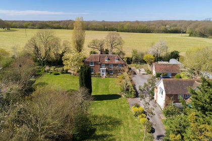 2 acres of Farmhouse for sale in Orlestone
