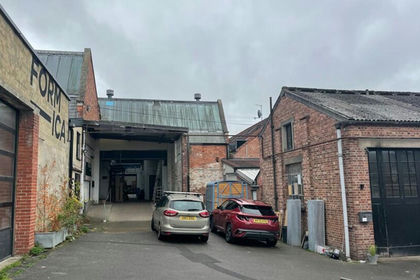 Warehouse for sale in Bath