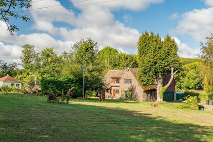 1.9 acres of House with Land for sale in Standon