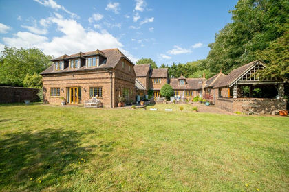 6 acres of Agricultural Land for sale in Ringwould with Kingsdown