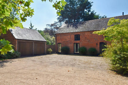 Barn Conversion for sale in Dodcott cum Wilkesley