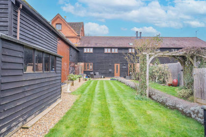 Land for sale in Doddenham