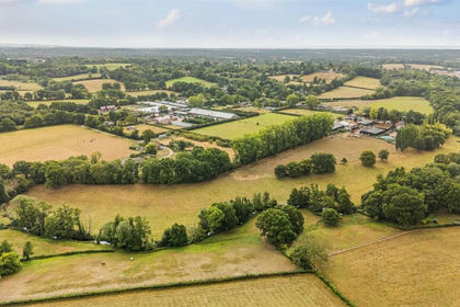 12.3 acres of Agricultural Land for sale in Curdridge