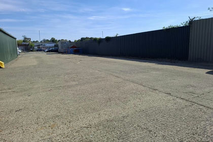 Warehouse for sale in Kettering Town