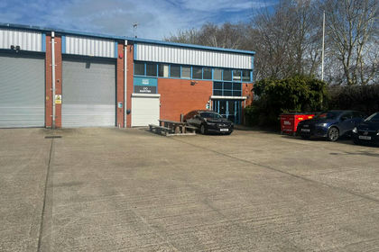 Warehouse for sale in Tottenham