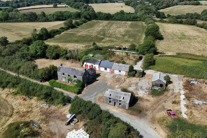 1.9 acres of Farmhouse for sale in Camrose