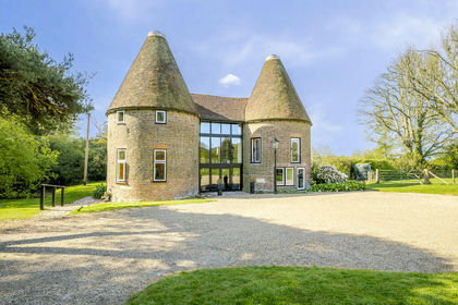 1.3 acres of House with Land for sale in Buxted