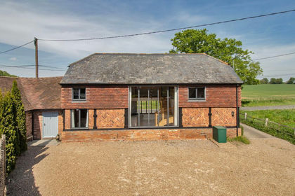Barn Conversion for sale in Headcorn