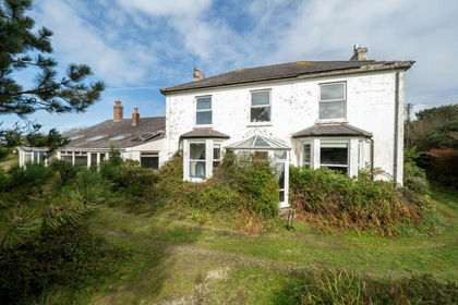 9 acres of House with Land for auction in St. Just