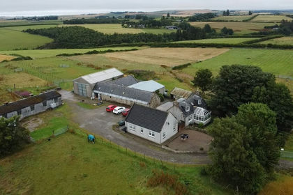 10 acres of House with Land for sale in Gordon and Buchan