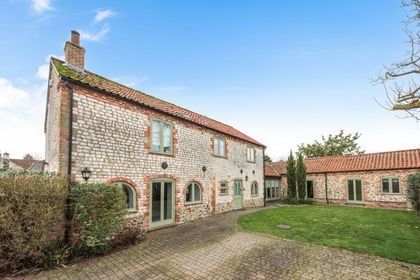 Barn Conversion for sale in Northwold