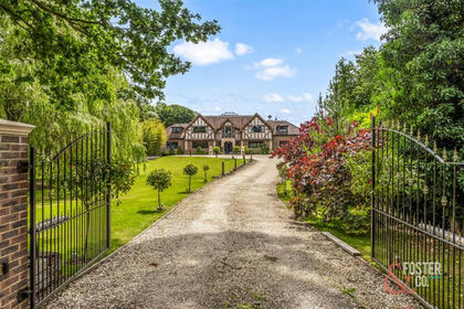 4 acres of Equestrian property for sale in Fulking