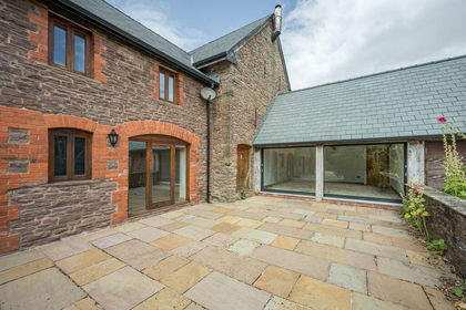 Barn Conversion for sale in Rowlstone