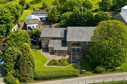 30 acres of Farmhouse for sale in Rossendale and Darwen