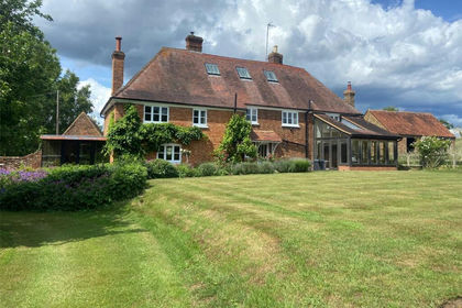 1 acre of Land for sale in Stoke Hammond