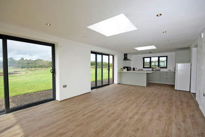 1.4 acres of Cottage for sale in Rhosybol