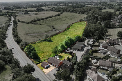3.5 acres of House with Land for sale in Leicester