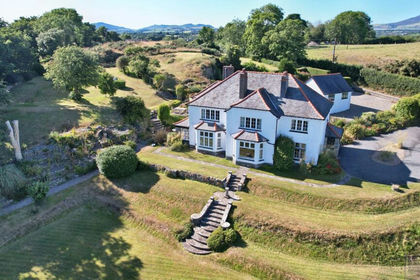 1.3 acres of Land for sale in Pwllheli