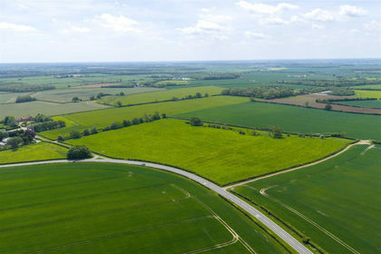 25.4 acres of Arable Land for sale in Wragby