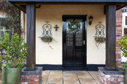 5 acres of Farmhouse for sale in Stourport-on-Severn