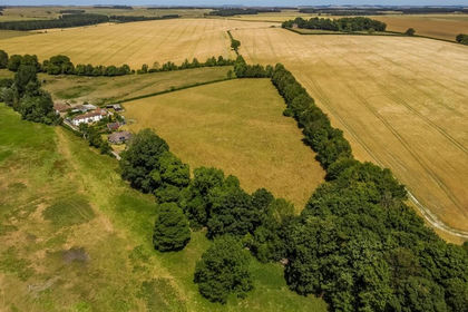 5.7 acres of Equestrian property for sale in Orcheston