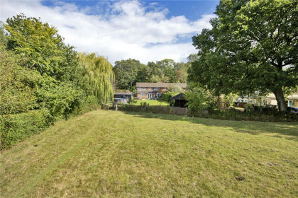 1.6 acres of House with Land for sale in Hildenborough