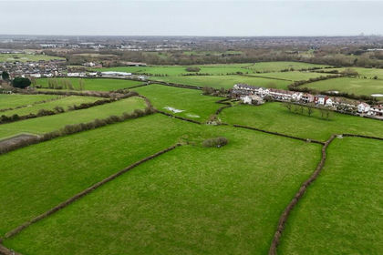 17.1 acres of Agricultural Land for sale in Staining